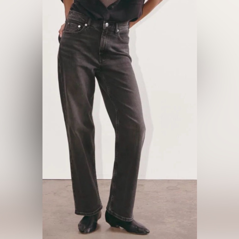 Everlane The Cheeky Jean straight leg in Night wash black size 28
